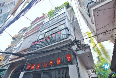 A nice and affordable house for rent in Tay Ho, Ha Noi